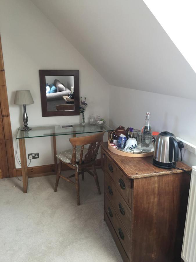 Off The Hill B&B Isleornsey  Екстериор снимка