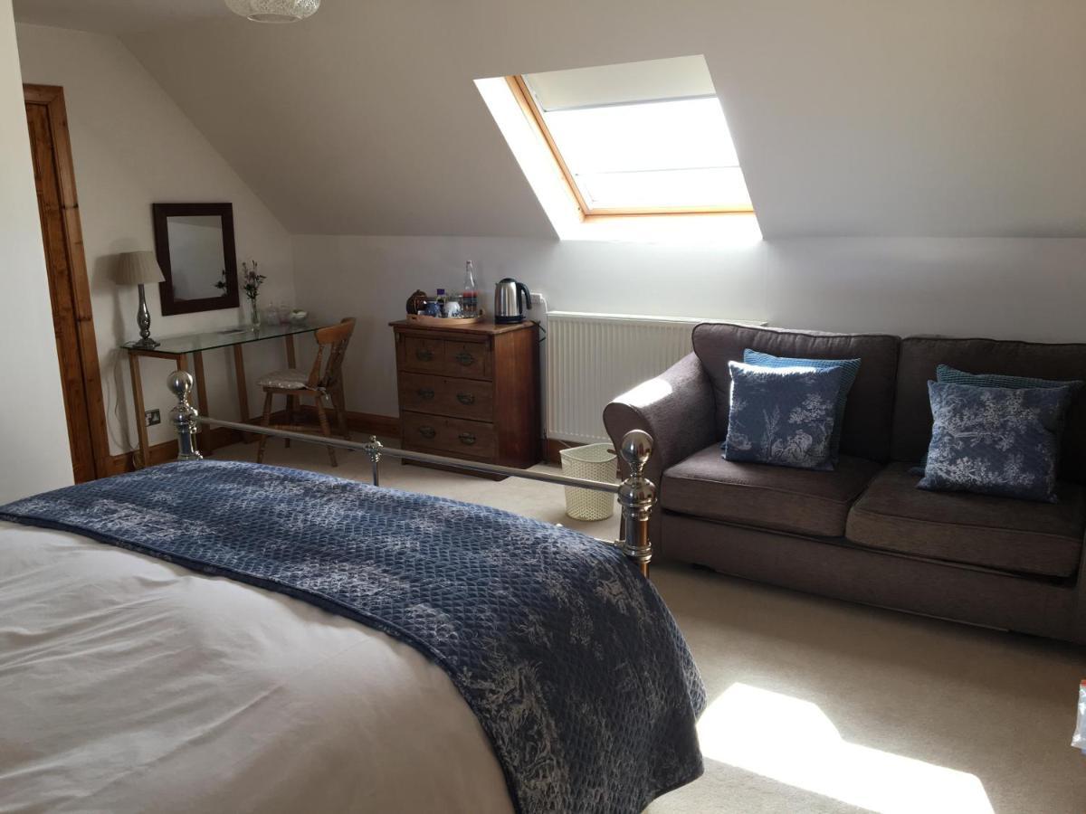 Off The Hill B&B Isleornsey  Екстериор снимка